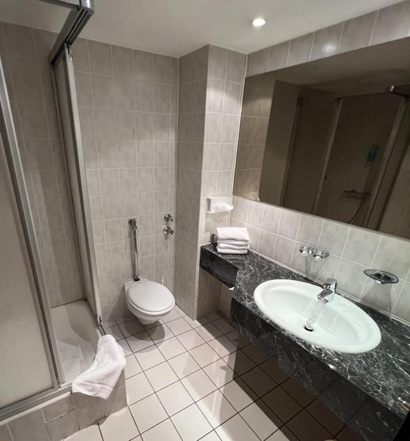 Hotel Exquisit 3*